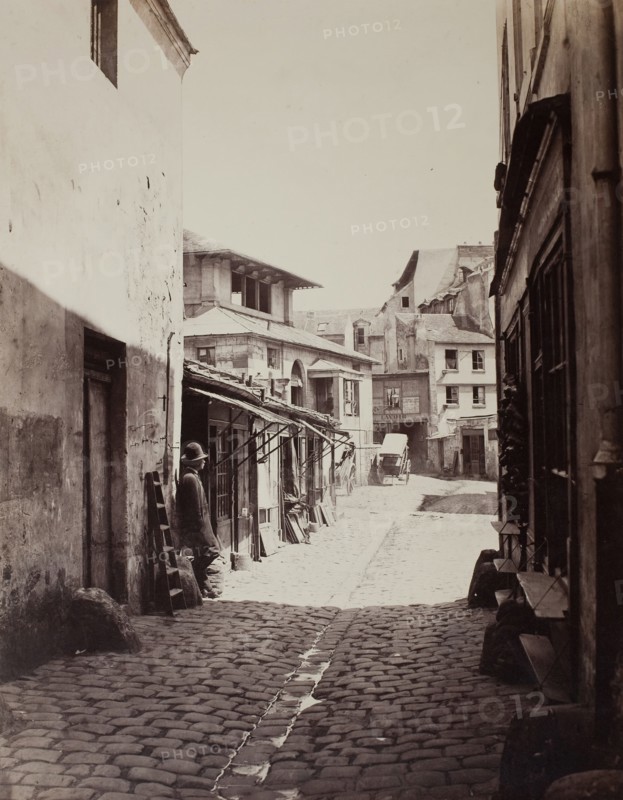 Market of the Patriarchs (Marché des Patriarches), c. 1862. Creator: Charles Marville.