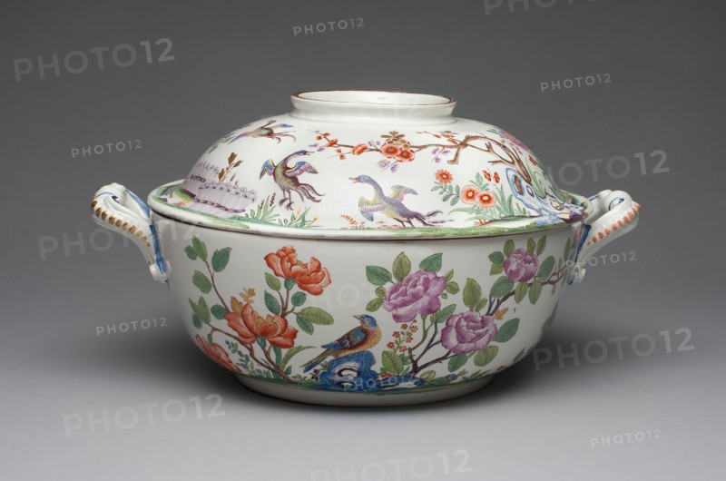 Tureen, Vienna, c. 1725. Creator: Du Paquier Porcelain Manufactory.