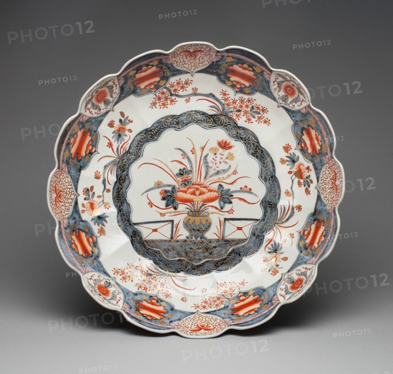 Dish, Vienna, 1725/30. Creator: Du Paquier Porcelain Manufactory.