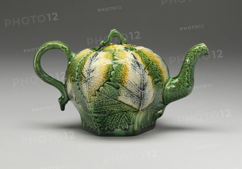 Teapot, Staffordshire, 1760/75. Creator: Staffordshire Potteries.