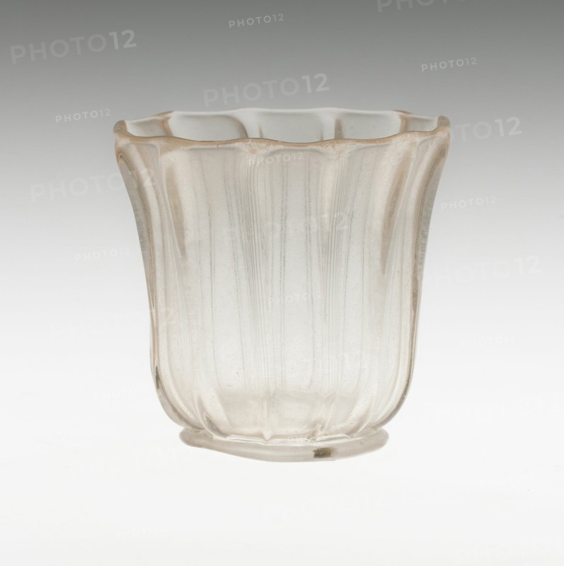 Bowl, Nevers, 17th century. Creator: Verres de Nevers.