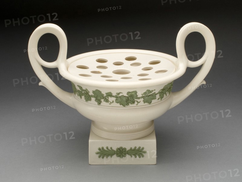 Crocus Pot, Burslem, c. 1820. Creator: Wedgwood.