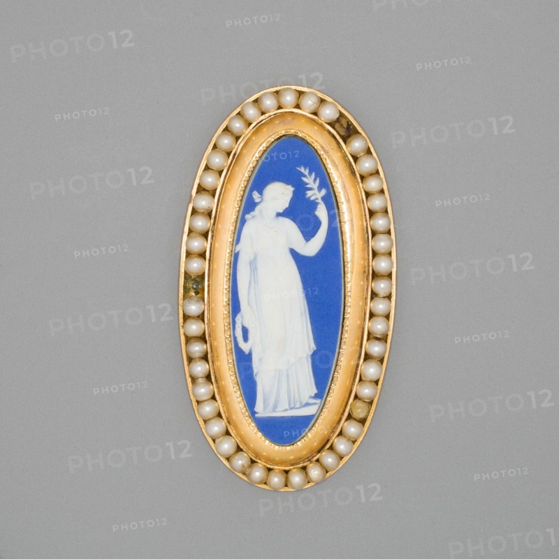Medallion with Peace, Burslem, Late 18th century. Creator: Wedgwood.