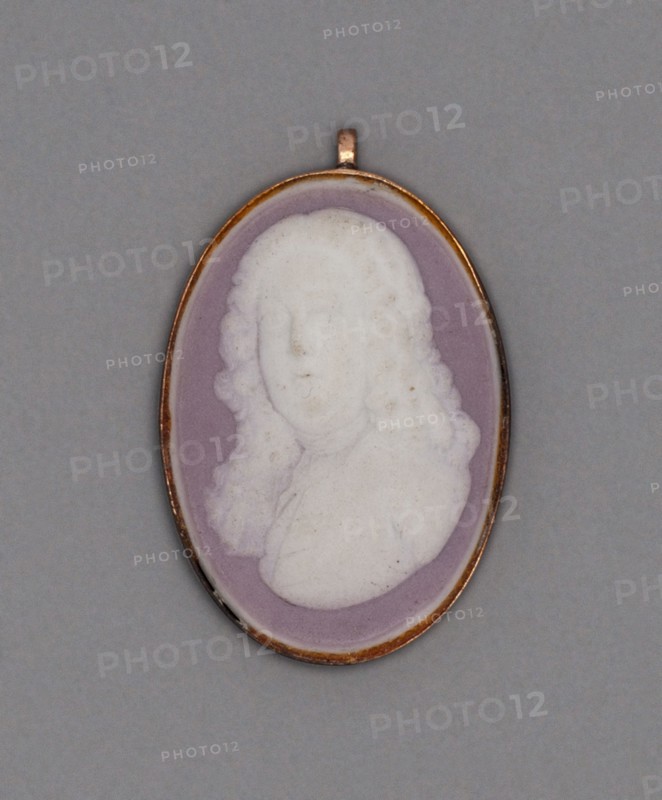Cameo Locket, Burslem, Late 18th century. Creator: Wedgwood.