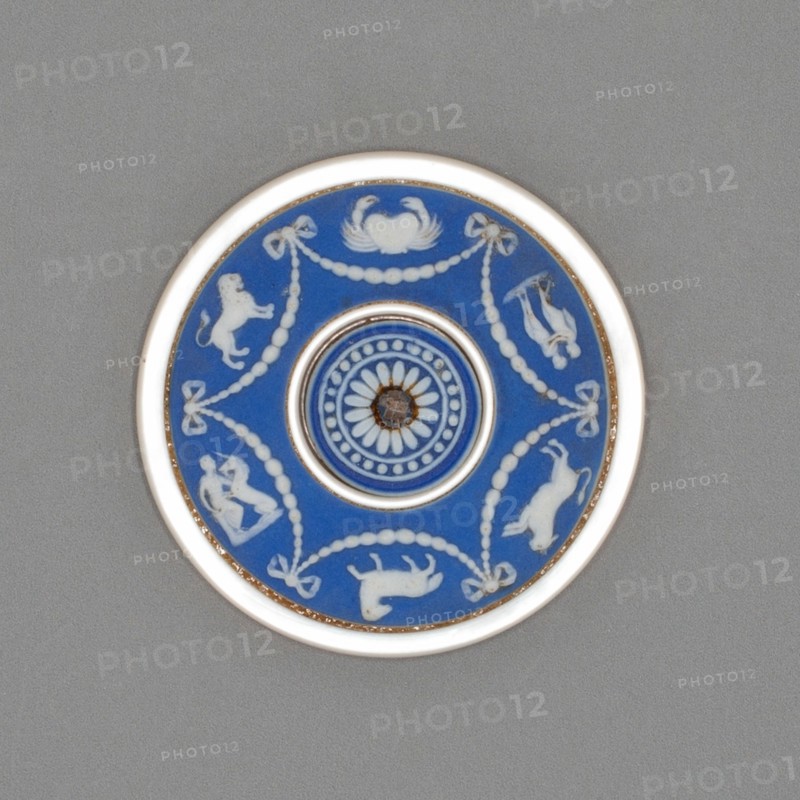 Button with Signs of the Zodiac, Burslem, Late 18th century. Creator: Wedgwood.