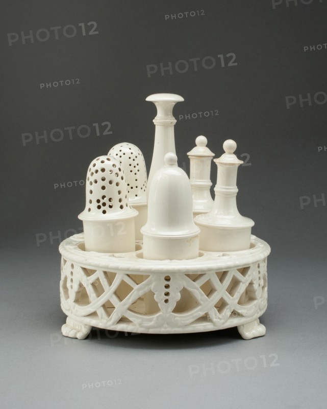 Cruet, Burslem, c. 1785. Creator: Wedgwood.