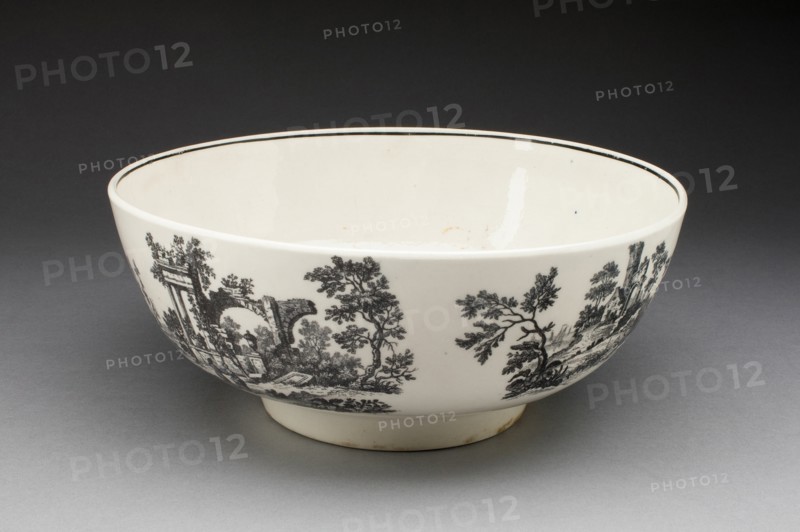 Bowl, Worcester, c. 1785. Creator: Royal Worcester.