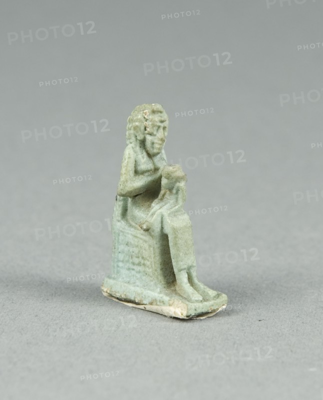 Amulet of Isis Holding Horus, Egypt, Late Period-Ptolemaic (7th to 1st centuries BCE). Creator: Unknown.