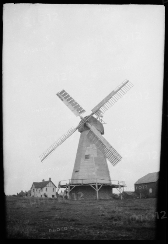 Headcorn Mill, Headcorn, Maidstone, Kent, 1932. Creator: Francis Matthew Shea.