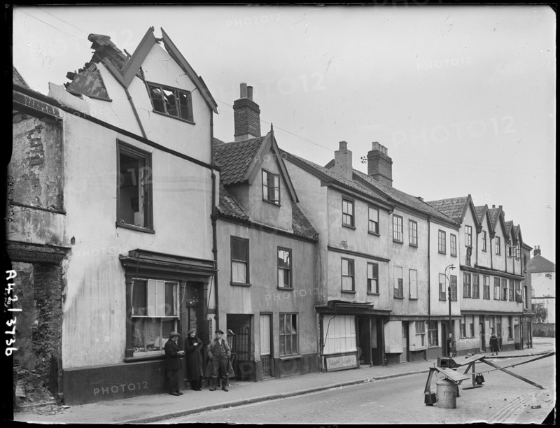 Oak Street, Norwich, Norfolk, 1942. Creator: George Bernard Mason.