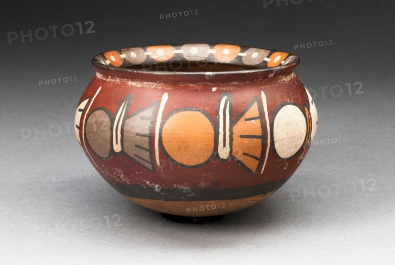 Bowl with a Horizontal Band of Repeated Abstract Motifs, 180 B.C./A.D. 500. Creator: Unknown.