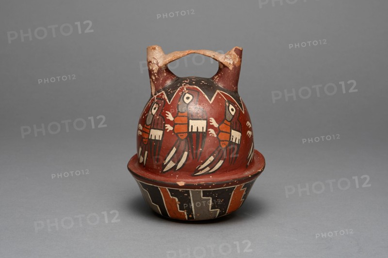 Bridge Vessel Depicting Birds, Possibly Hummingbirds, 180 B.C./A.D. 500. Creator: Unknown.