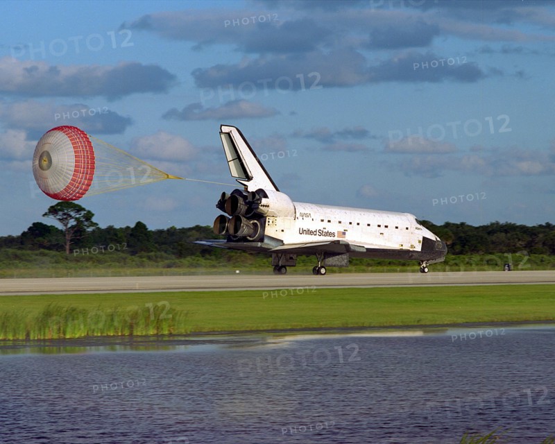 STS-86 landing, Florida, USA, October 6, 1997. Creator: NASA.