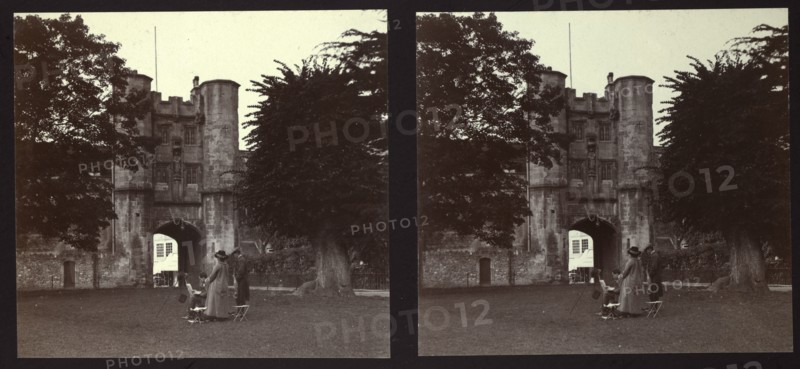 Gatehouse, Bishop's Palace, Wells, Mendip, Somerset, 1913. Creator: Walter Edward Zehetmayr.
