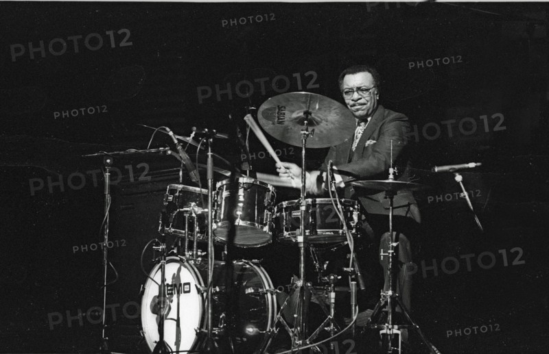 Grady Tate, Philip Morris Jazz. Festival. Dominion Theatre. London, Nov 1985. Creator: Brian O'Connor.
