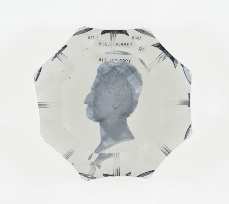 Paperweight, Baccarat, Mid 19th century. Creator: Baccarat Glasshouse.