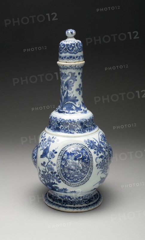 Bottle, Delft, c. 1678/85. Creator: De Griekesche A.