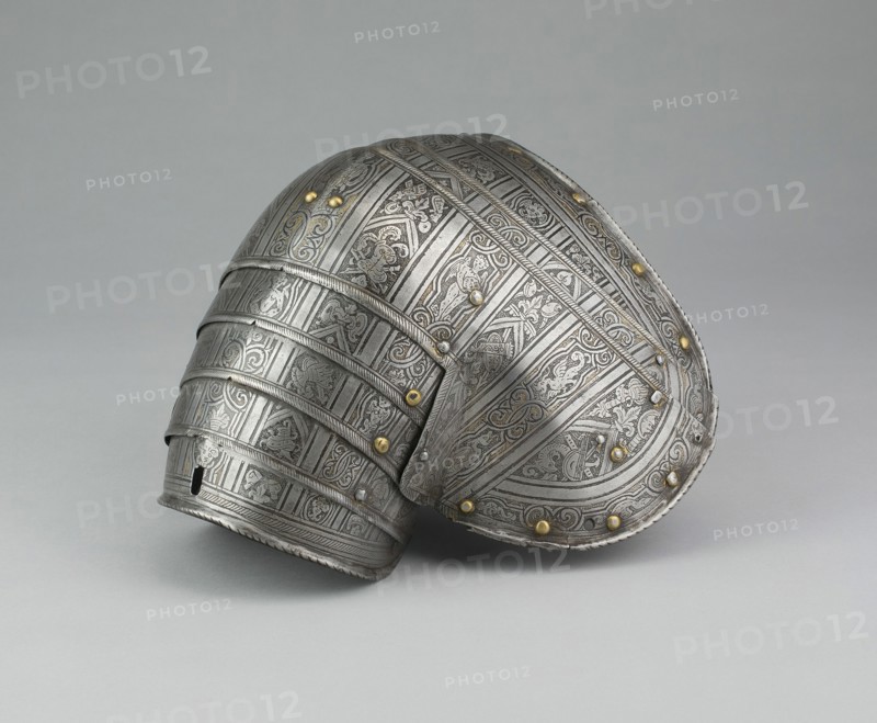 Right Pauldron, Italy, 1580. Creator: Unknown.