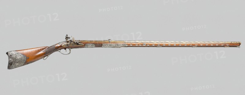 Presentation Flintlock Fowling Piece in the Eastern Fashhion, Paris, 1810. Creators: Jean Le Clerc, Fatou.