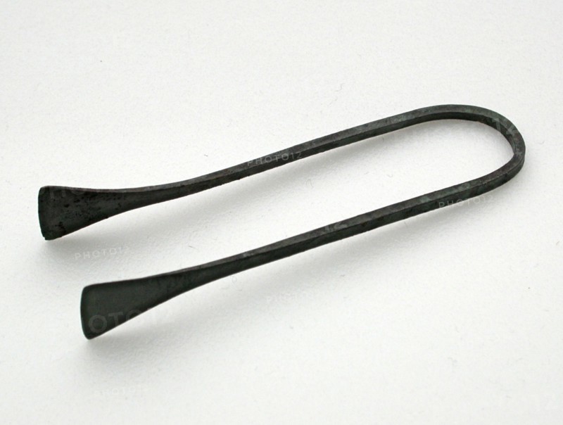 Tweezers, Egypt, New Kingdom, Dynasty 19-20 (about 1295-1069 BCE). Creator: Unknown.