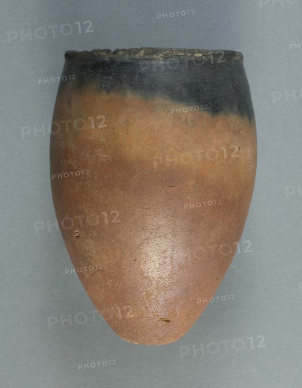 Vessel, Egypt, Predynastic Period, Naqada I-II (about 4000-3200 BCE). Creator: Unknown.