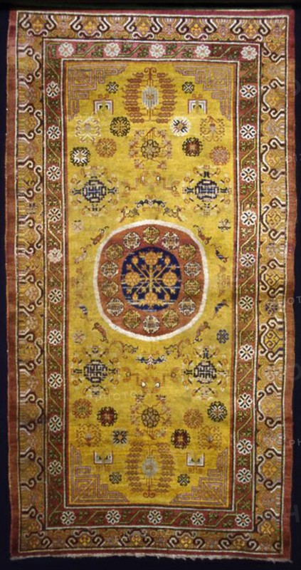 Carpet, China, Qing dynasty (1644-1911), late 18th/early 19th century. Creator: Unknown.