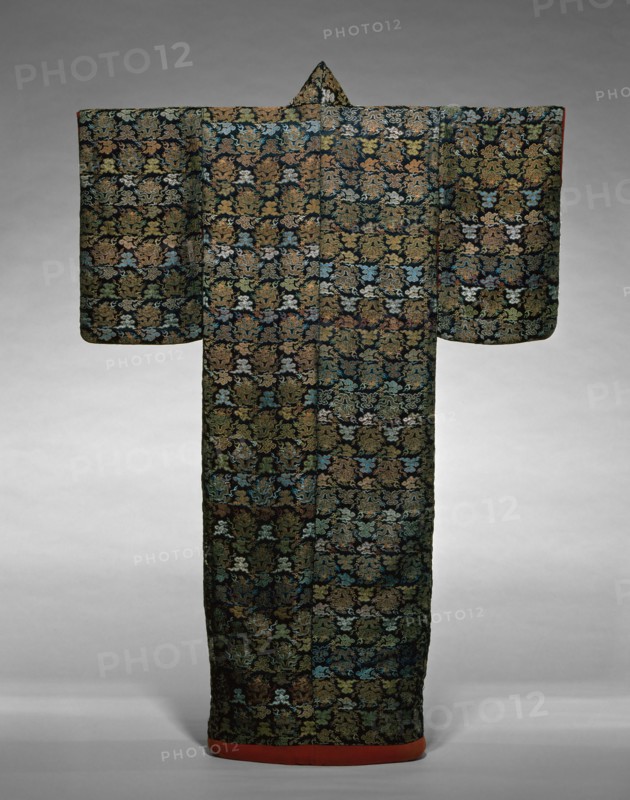 Kosode, Japan, late Edo period (1789-1868)/ Meiji period (1868-1912), 19th century. Creator: Unknown.