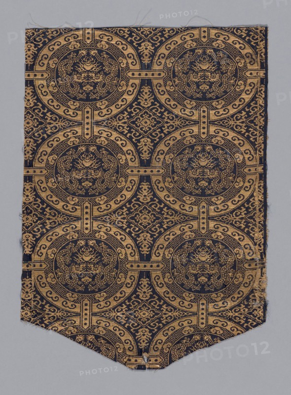 Fragment, Japan, 18th century, late Edo period (1789-1868)/ Meiji period (1868-1912). Creator: Unknown.