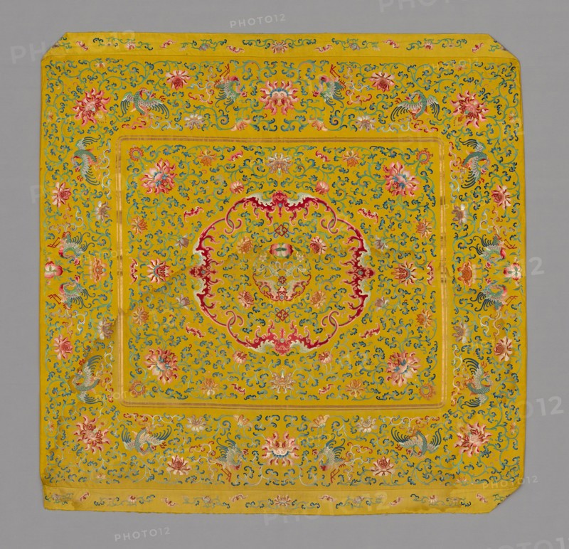 Cushion Cover, China, Qing dynasty (1644-1911), 1800/50. Creator: Unknown.