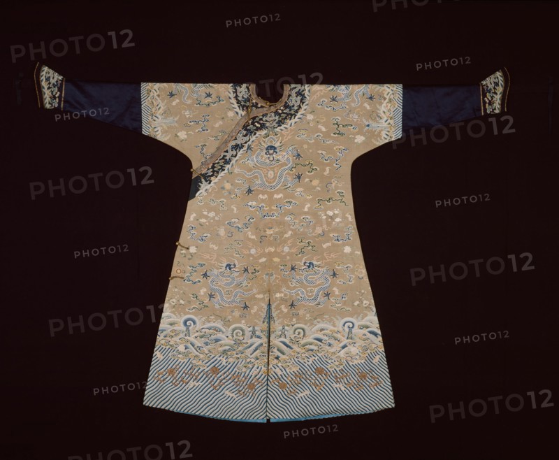 Man's Jifu (Semiformal Court Robe), China, Qing dynasty (1644-1911), 1750/75. Creator: Unknown.