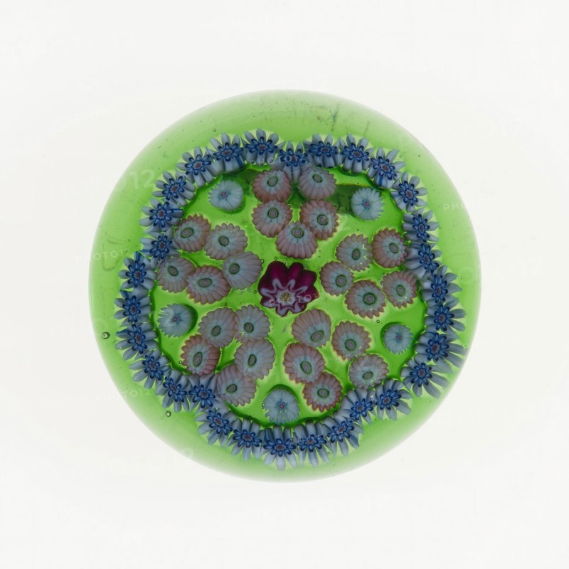 Paperweight, Clichy, c. 1845/60.