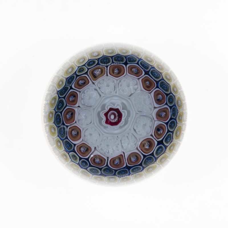 Paperweight, England, Late 19th century.