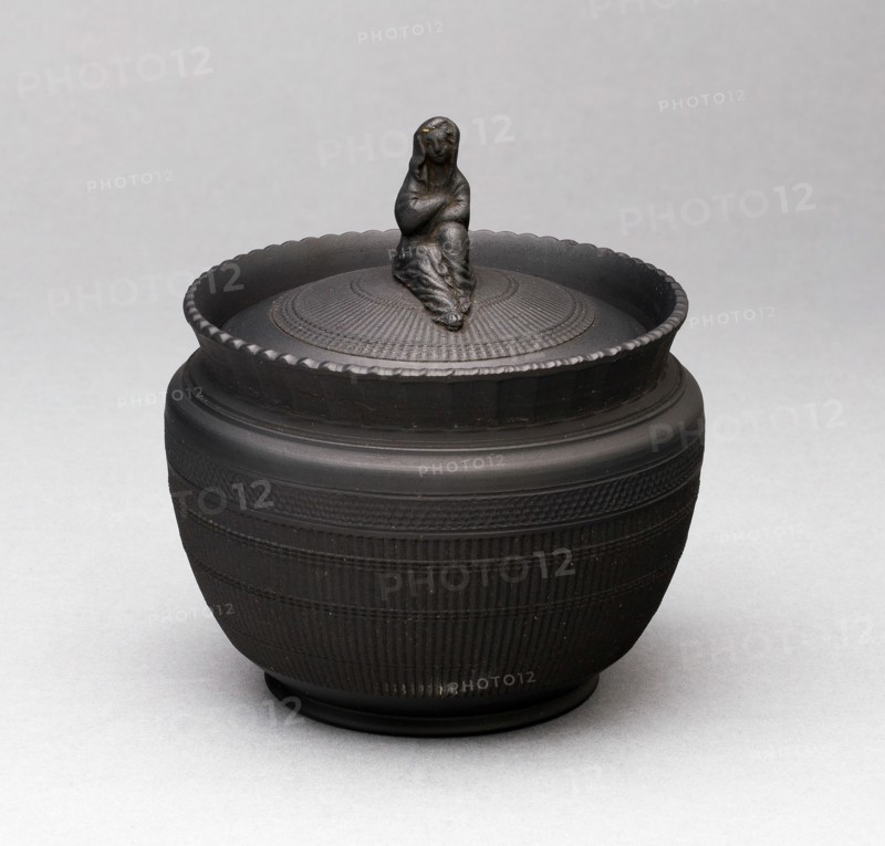 Sugar Bowl, Hanley, 1810/20.