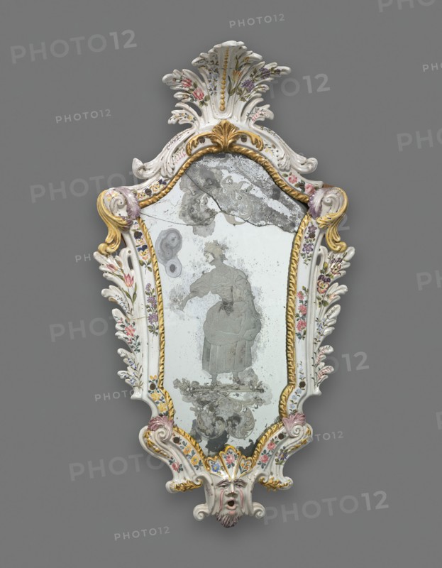 Mirror: Shepherdess, Italy, 1740/60.