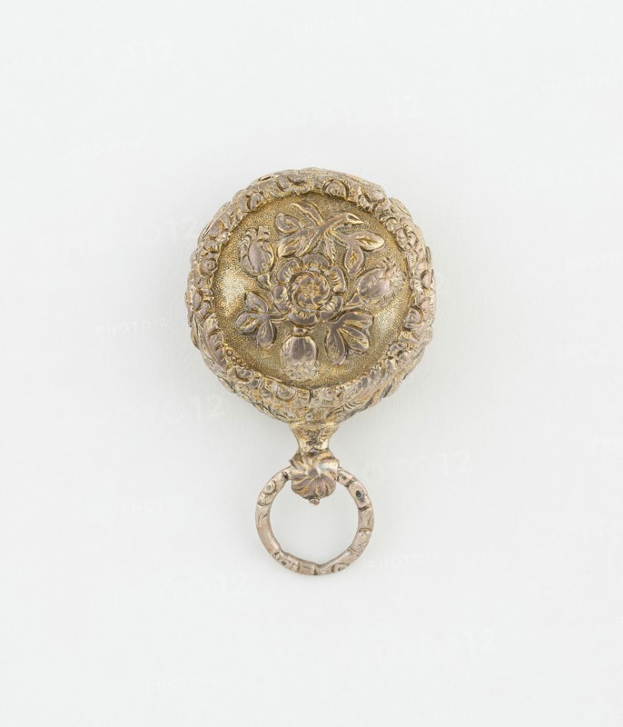 Watch-Shaped Vinaigrette, Birmingham, 1824/25.