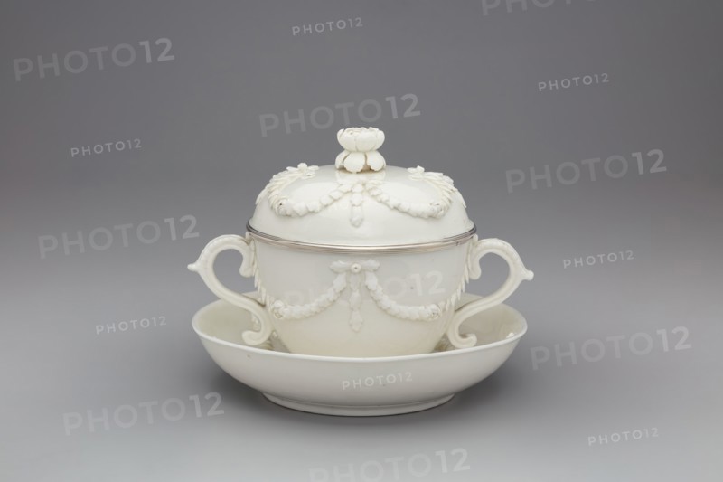Covered Bowl and Stand, Mennecy, c. 1750.