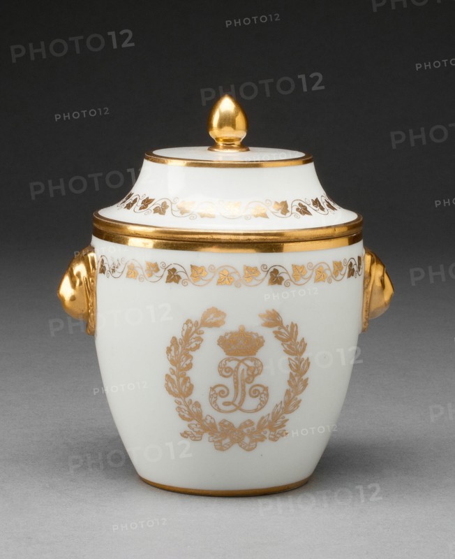 Sugar Bowl, Sèvres, 1834.