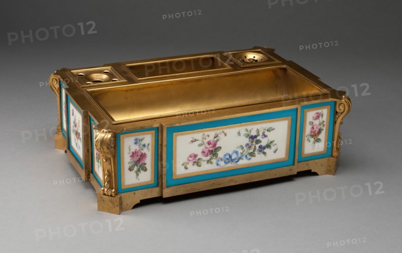 Inkstand, Sèvres, Late 18th / Early 19th century.