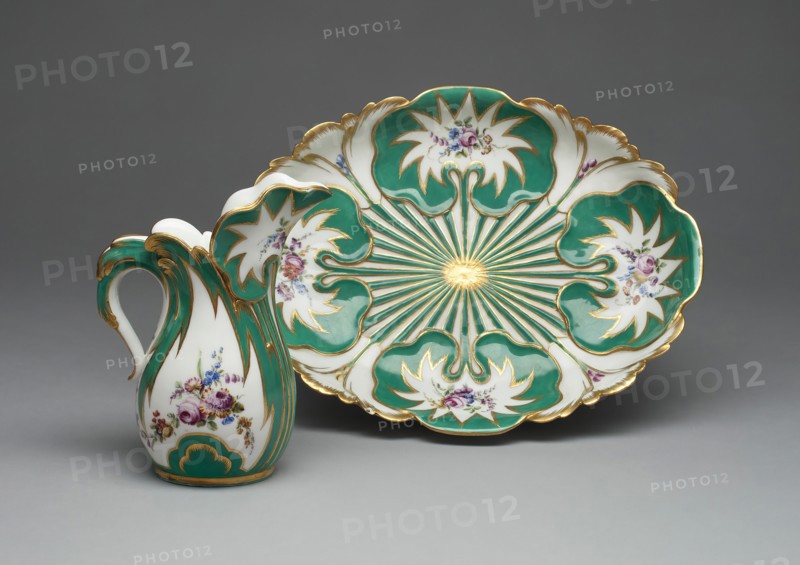 Ewer and Basin (Pot a l'Eau et jatte Feuille d'Eau), Sèvres, 1756/60.