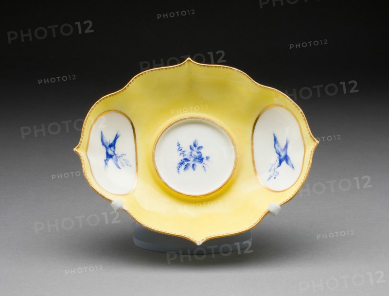 Stand for a Mustard Pot, Vincennes, 1751/52.