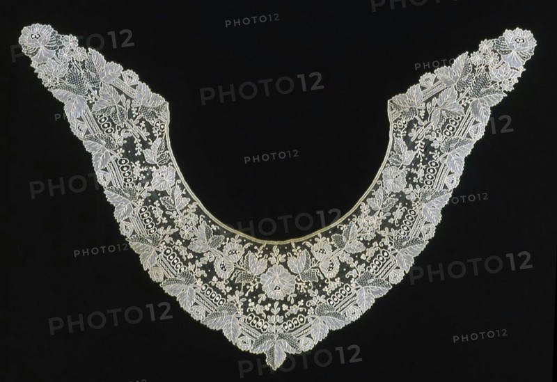 Collar, Belgium, 1860s.