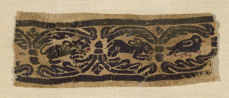 Border, Egypt, Roman period (30 B.C.- 641 A.D.), 4th/6th century.