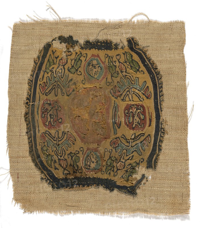 Roundel, Egypt, Roman period (30 B.C.- 641 A.D.)/Arab period (641-969), 6th/8th century.