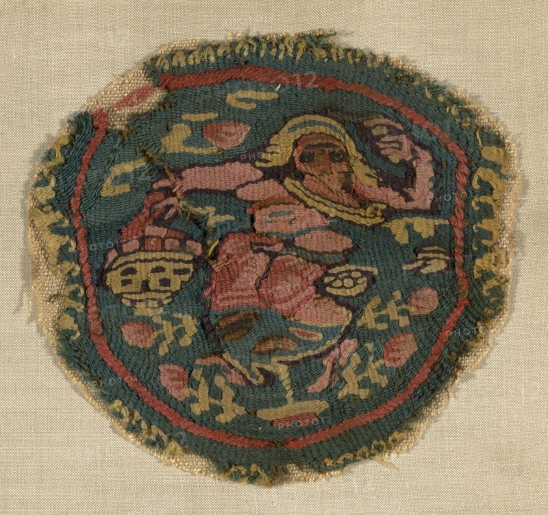 Fragment, Egypt, Roman period (30 B.C.- 641 A.D.)/Arab period (641-969), 6th/8th century.