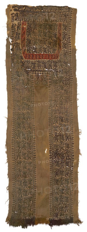 Tunic (Front Panel), Egypt, Arab period (641-969)/Fatimid period (969-1171), 9th/10th century.