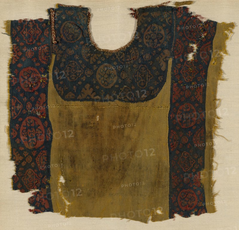 Yoke (Tunic), Egypt, Roman period (30 B.C.- 641 A.D.), 1st/5th century.