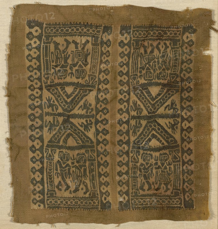 Square, Egypt, Arab period (641-969)/Fatimid period (969-1171), 9th/10th century.