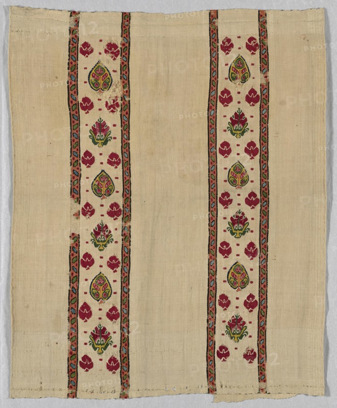 Fragment (from a Tunic), Egypt, Roman period (30 B.C.- 641 A.D.)/Arab period (641-969), 6th/7th century.