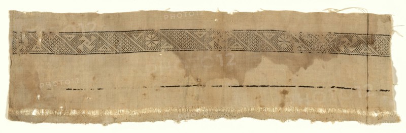 Border, Egypt, Arab period (641-969)/Fatimid period (969-1171)/Ayyubid period (1171-1250)/ Mamluk period (1250-1517), 9th/13th century.