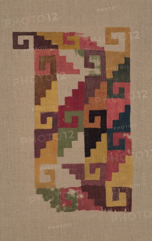 Panel Fragment, Peru, 200/500.